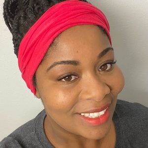 Meet your Posher, Mel